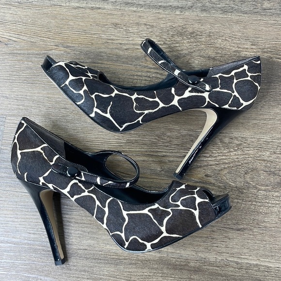 Nine West Women’s NW Luminous Animal Print Open Toe Heels, Calf Hair, size 7.5 - Picture 1 of 10